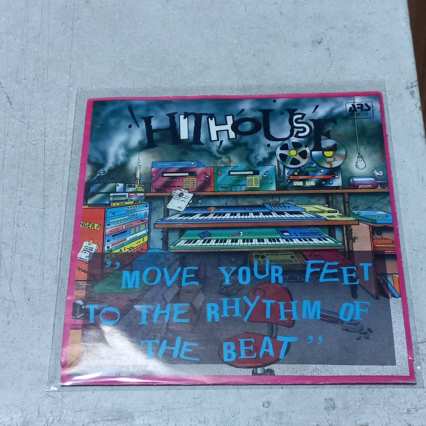 HITHOUSE MOVE YOUR FEET Simple VG+