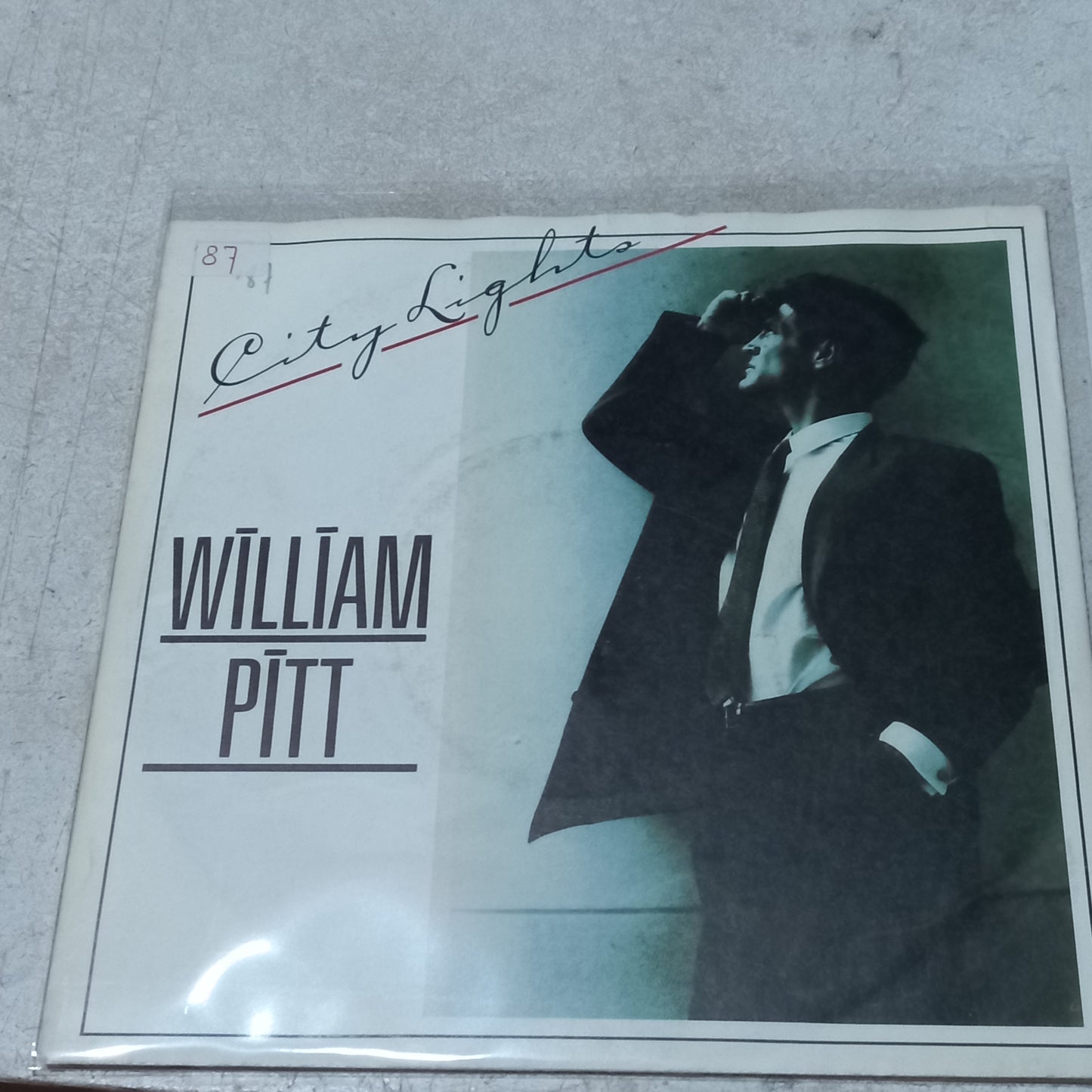 WILLIAM PITT CITY LIGHTS Simple VG+