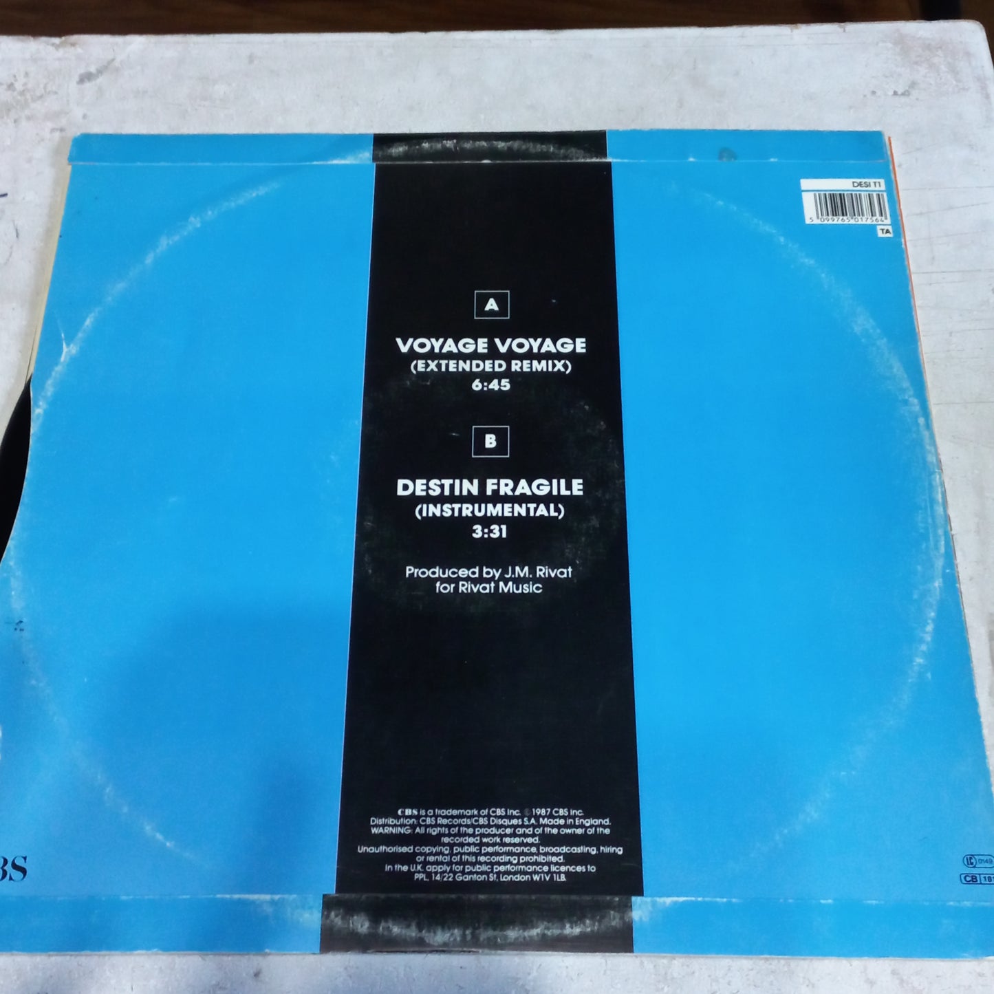 Desireless - Voyage Voyage (12", Maxi) (CBS - DESI T1) - MAXI VG+ O Nm
