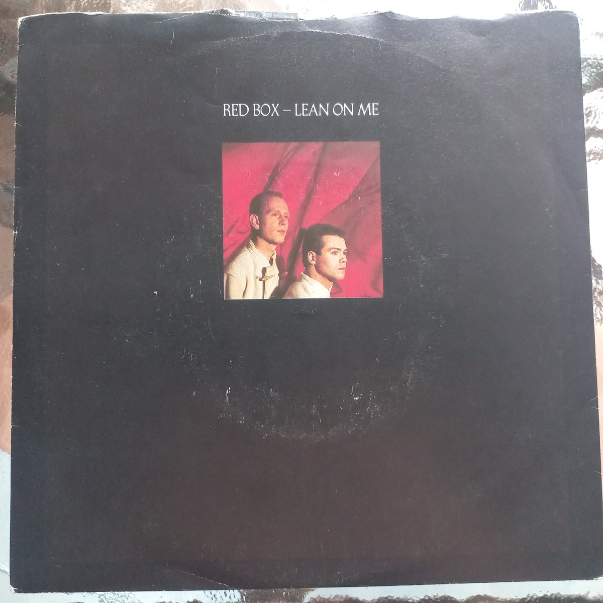 Red Box Lean on Me Simple 7" 2da. Mano Usado Muy Bien + VG+