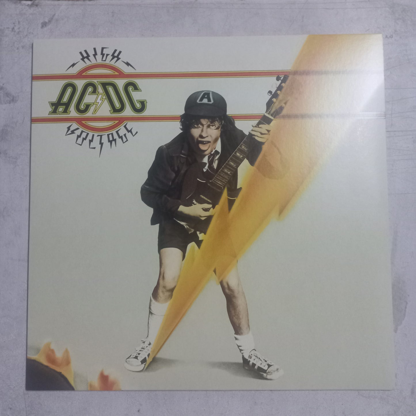 AC/DC High Voltage LP Abierto Near Mint Inmaculado