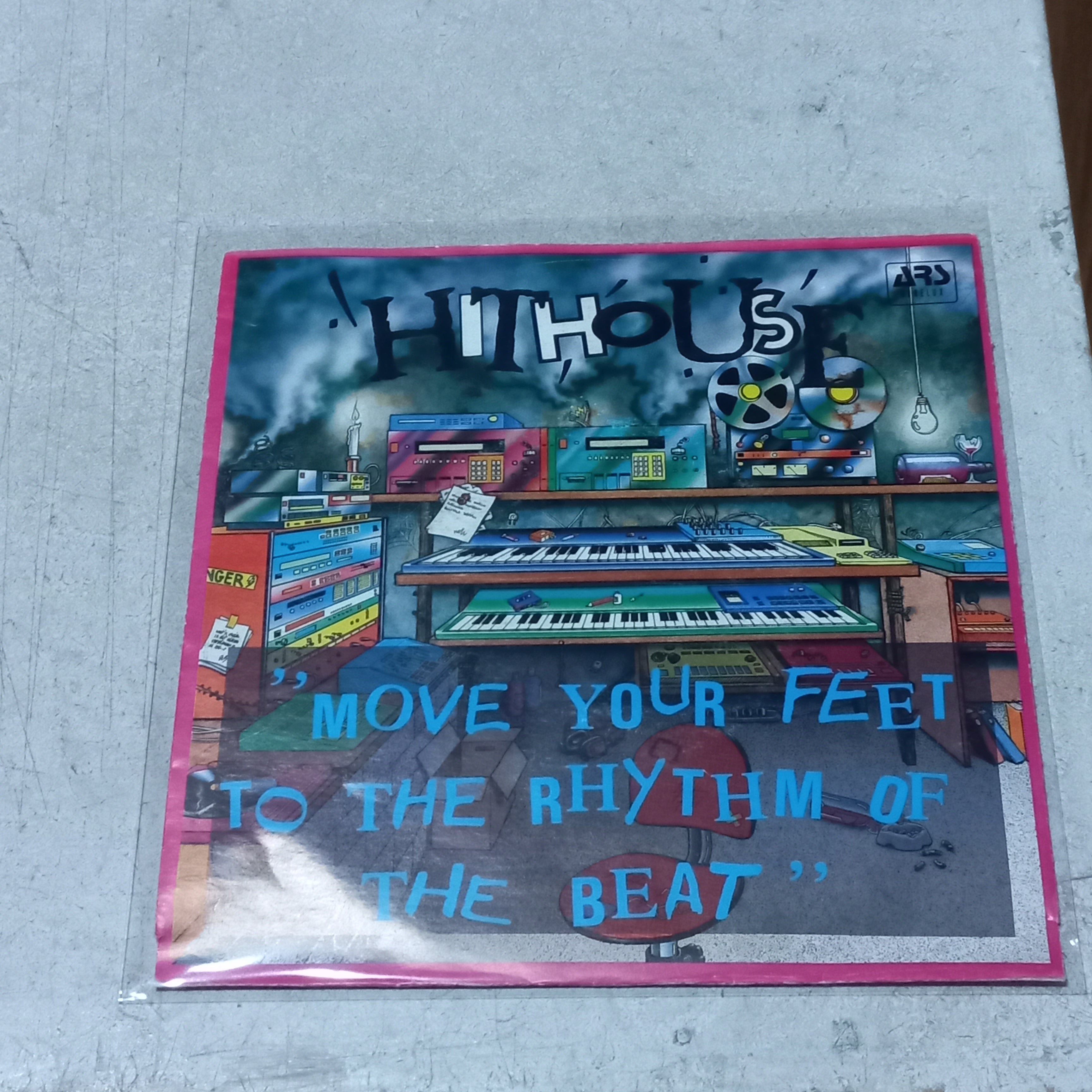 HITHOUSE MOVE YOUR FEET Simple VG+