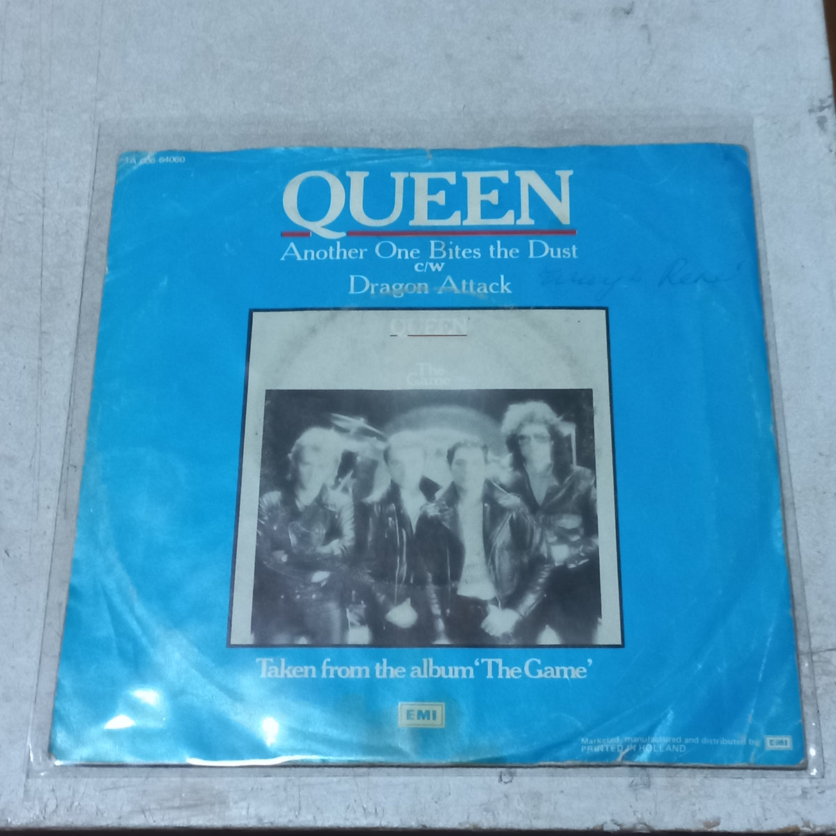 QUEEN ANOTHER ONE BITES THE DUST Simple VG+
