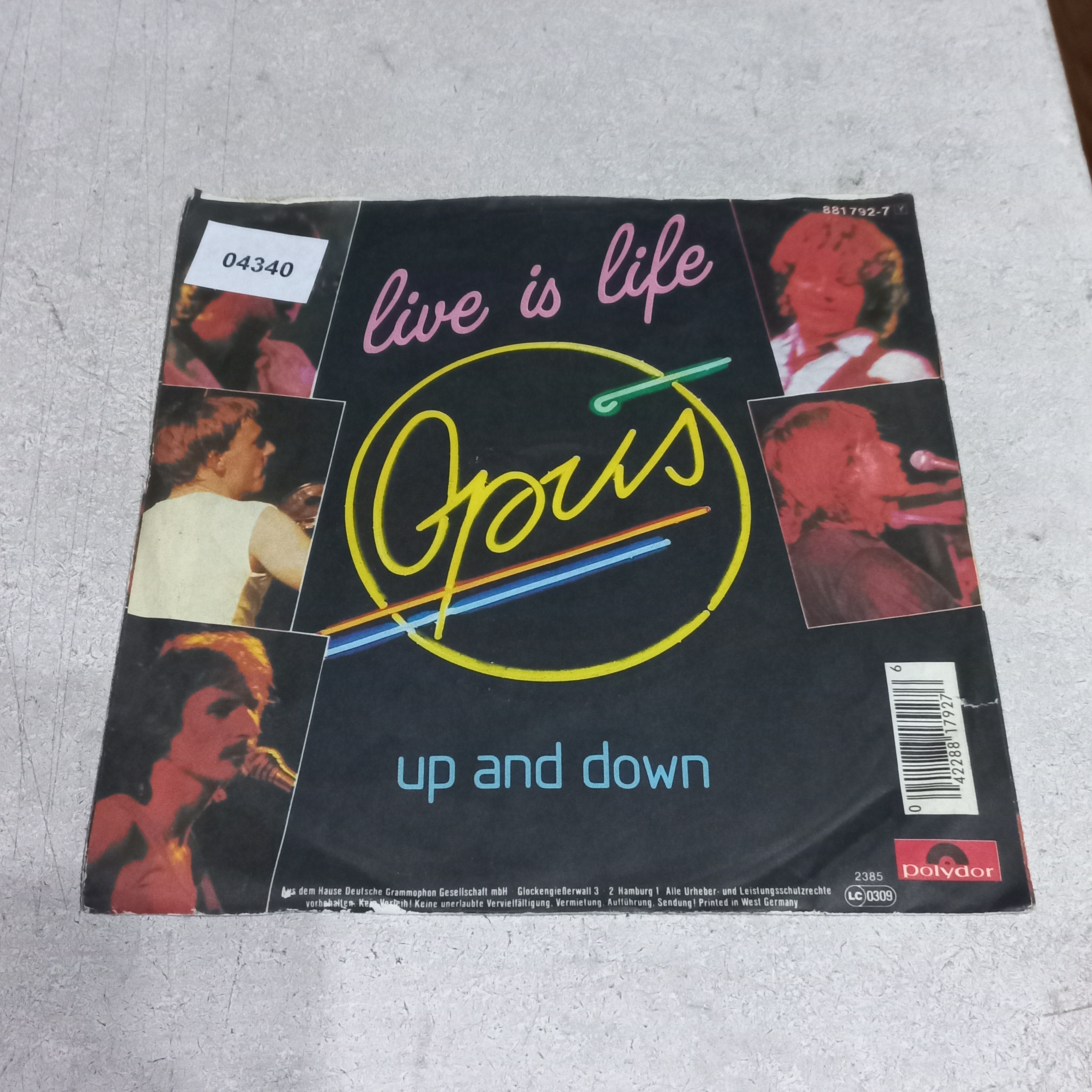 The Opus - Live Is Life (7'') Simple VG+
