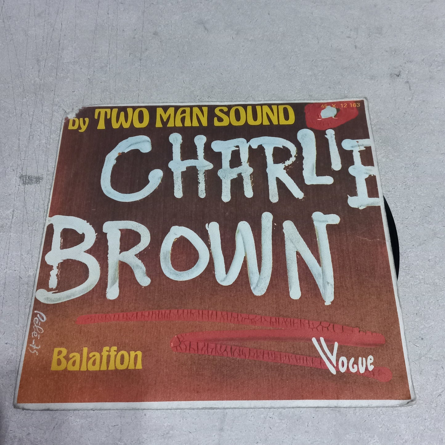 Two Man Sound - Charlie Brown (7'') Simple VG+