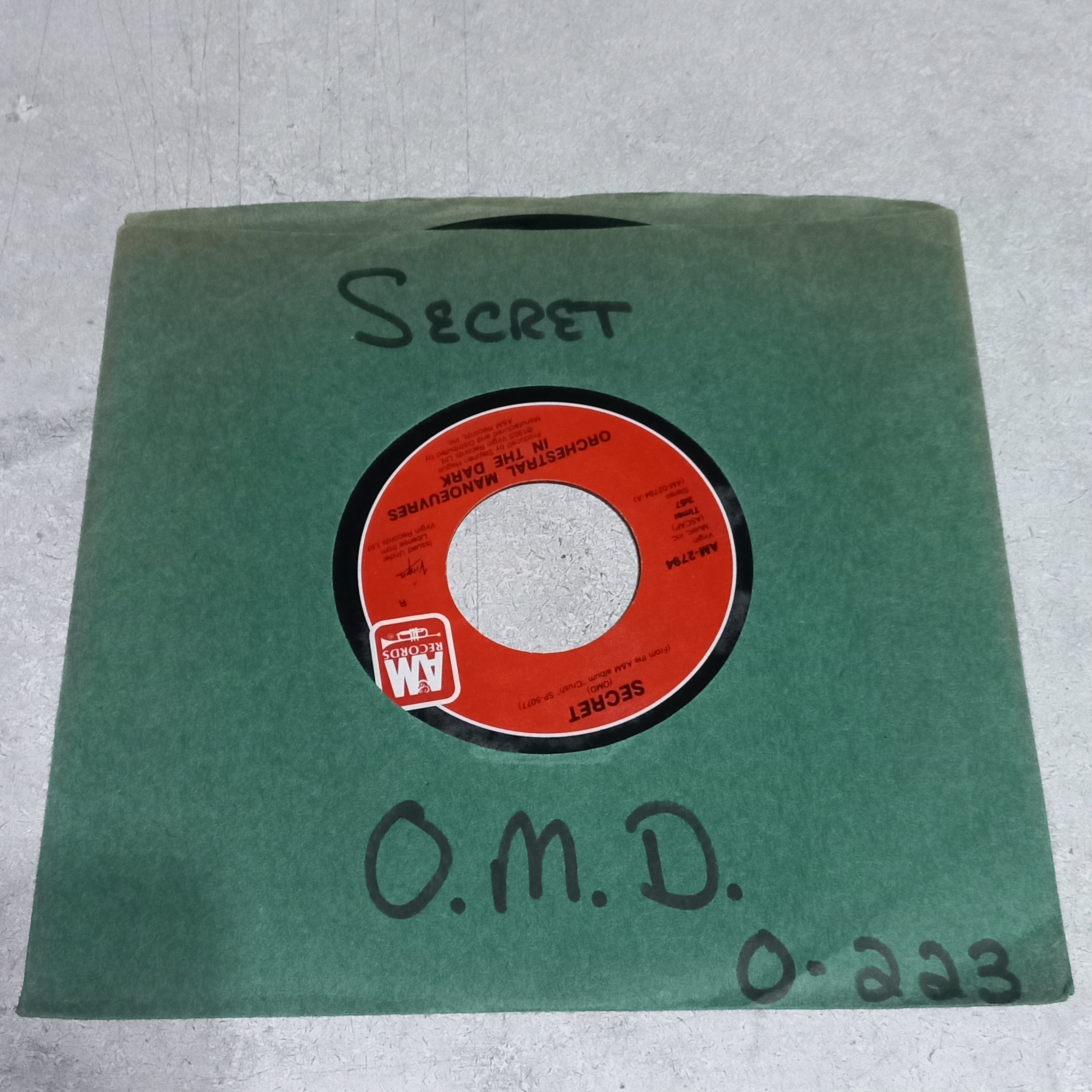 Orchestral Manœuvres In The Dark* - Secret (7", Single) (Virgin - VS796) Simple VG+