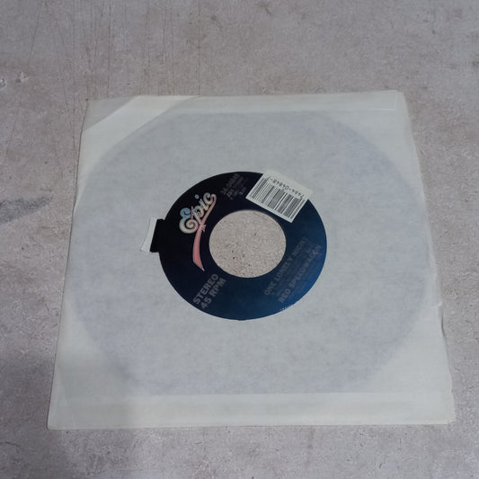 REO Speedwagon - One Lonely Night (7'') Simple VG+