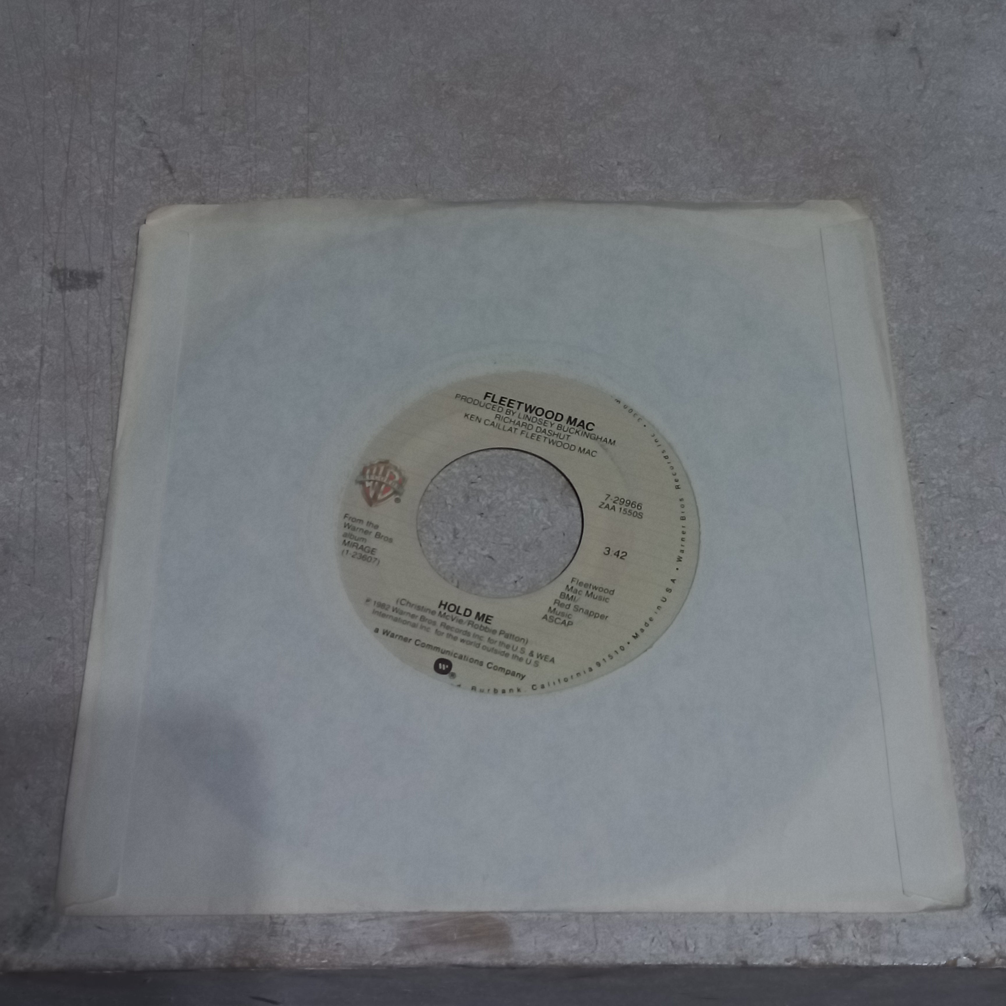 Fleetwood Mac - Hold Me (7'') Simple VG+