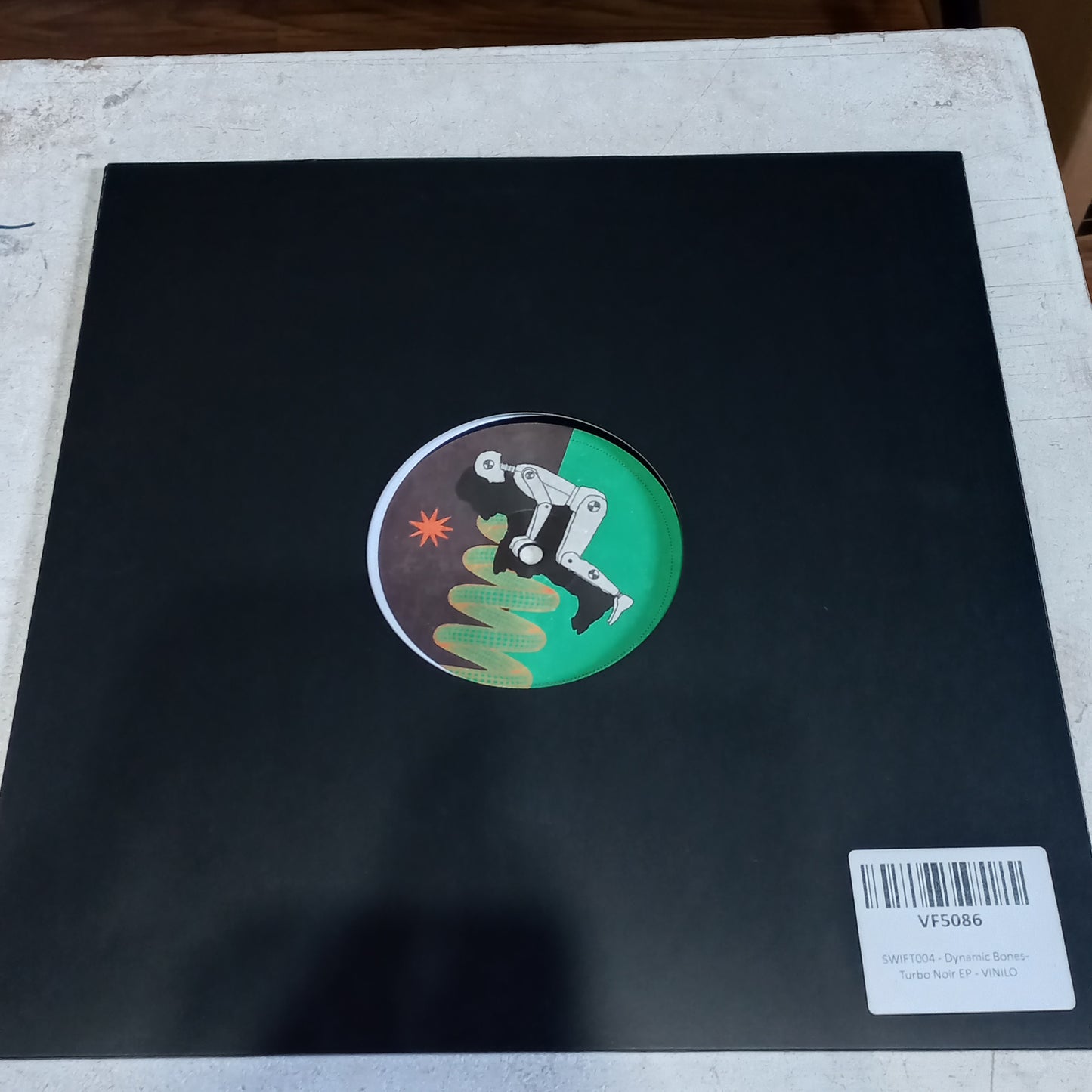 Dynamic Bones- Turbo Noir EP - MAXI MINT